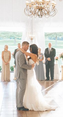 A luxury outdoor wedding in our tent. One of the largest in the Hudson Valley